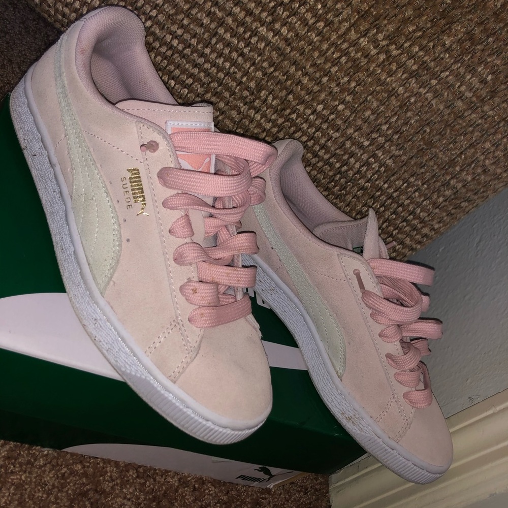Powder Pink Pumas🥰🥰